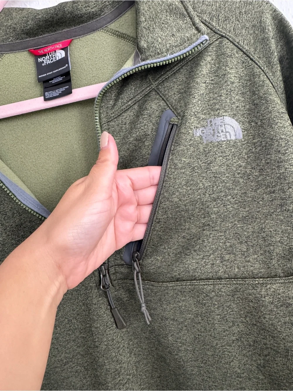The North Face Green 1/4 Zip Mock Neck Comfy Fall Pullover Sweatshirt Mens M